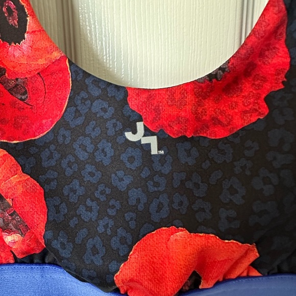 NWOT JoyLab Red Floral Sports Bra - Picture 5 of 8